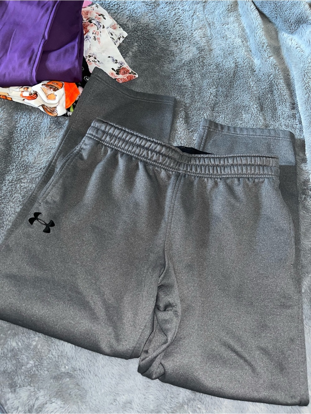 Women’s Under Armour' Gray Athletic Sweatpants